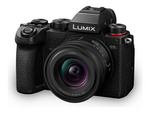 Lumix DC-S5D